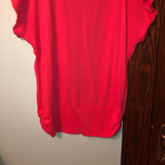 ✌️Last $$💧 Lace, Open Back T-shirt Blouse - Picture 2 of 4